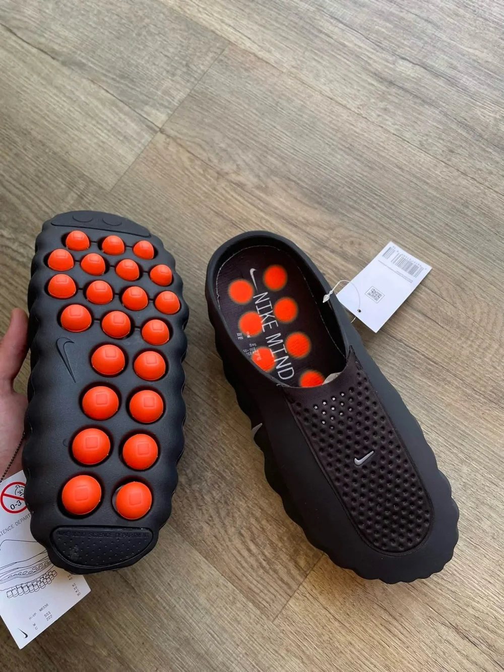Nike sleek men